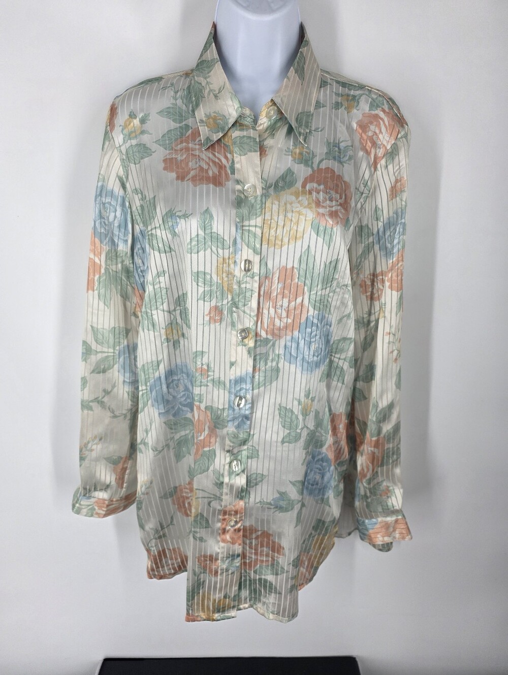 Coldwater Creek Vintage Pastel Floral Shadow Stripe Satin Blouse Small Peach